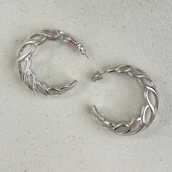 Vintage Earrings Pierced Hoop Silver Metal Textured 1990s Everyday Versatile - Picture 2 of 3